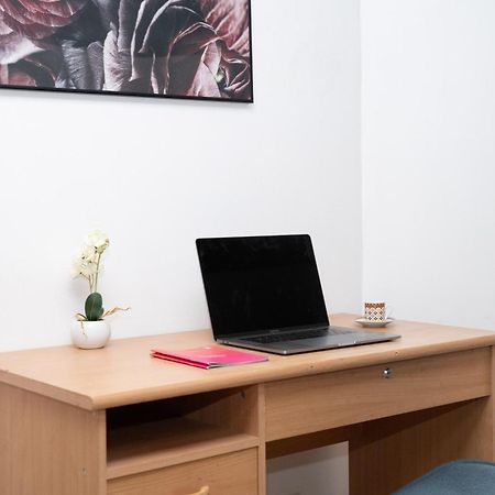 Private Room Montpellier Dış mekan fotoğraf